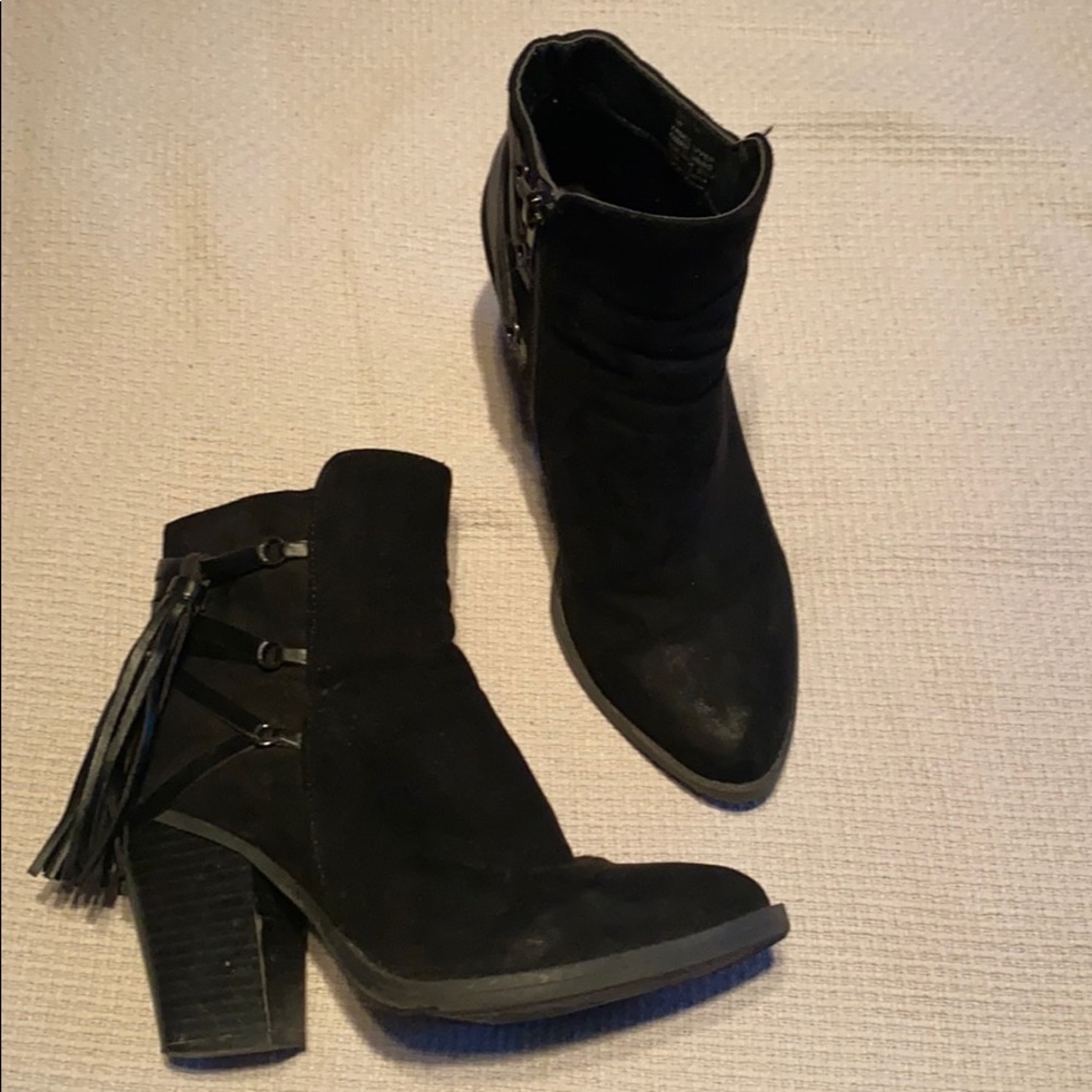 Booties - Picture 3 of 4